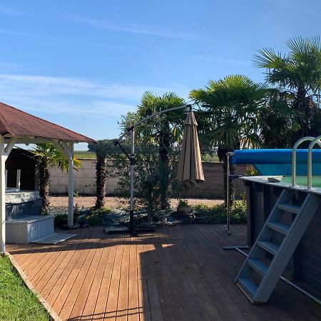 Chadisietmaintenant Montagne (Gironde) Exterior foto