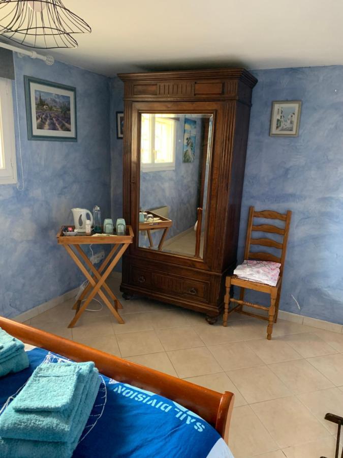 Chadisietmaintenant Montagne (Gironde) Exterior foto